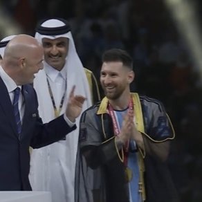 Moonlight1131's tweet photo. LIONEL MESSI EVERYONE 🇦🇷🐐
#FIFAWorldCup 
#FIFAWorldCupFinal https://t.co/YPHyc7F7wO