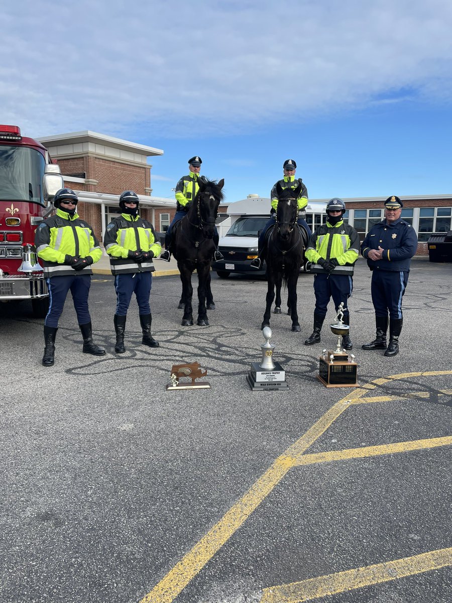 HullPirates's tweet photo. A big thank you to all who made today possible! 

What a great way to celebrate our State Champions!

Thank you to @hullboosters as always for all of their help in putting this together. 

PROUD TO BE A PIRATE!

@HullPolice @hullfire @MassStatePolice https://t.co/iLiY9onvkq