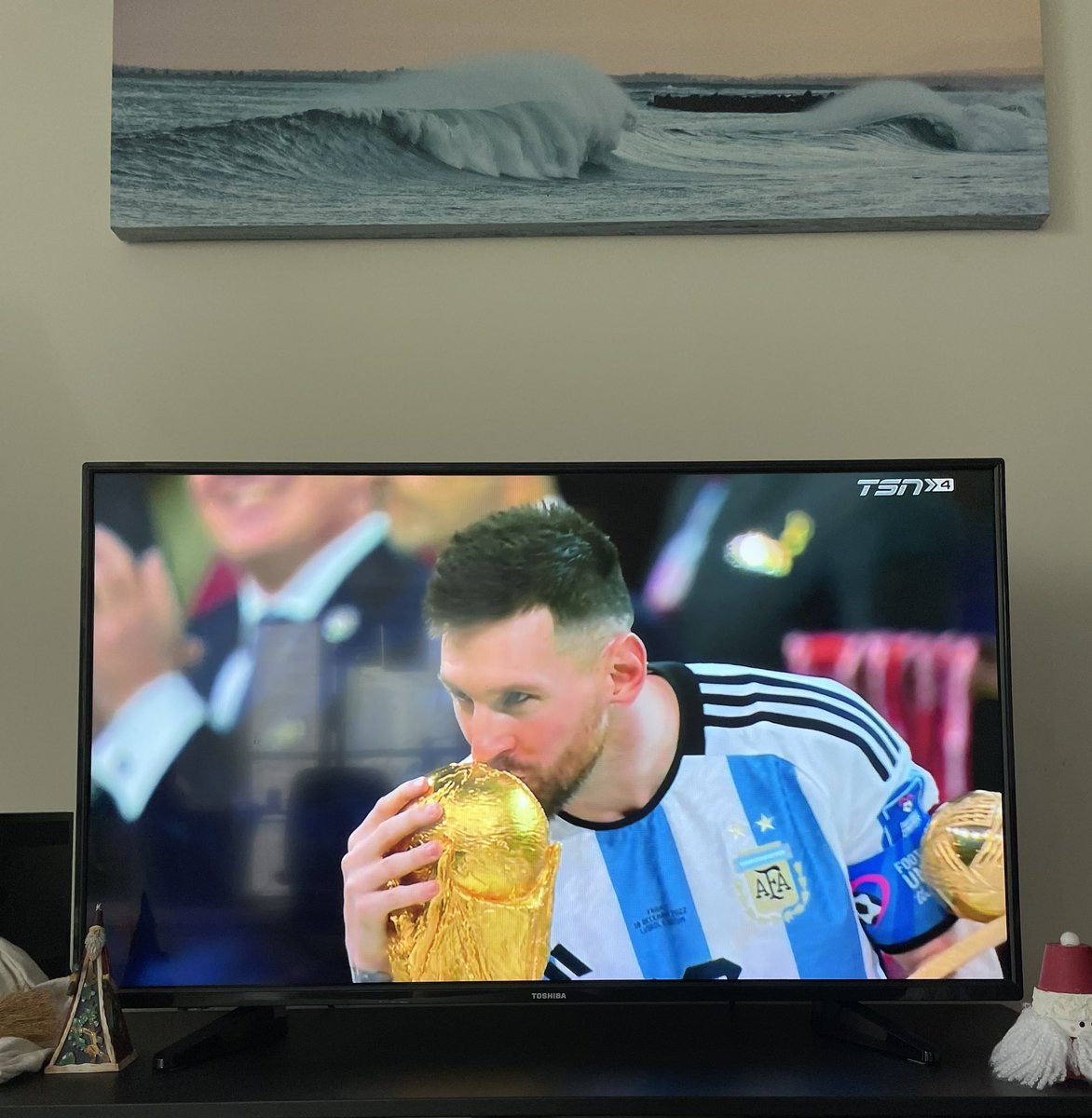 At a loss for words. What a privilege that was to watch. As someone who grew up admiring Messi, I am so happy he finally got the trophy that will cement his legacy as the greatest of all time. Watching him has brought me incredible joy over the years. #Messi𓃵