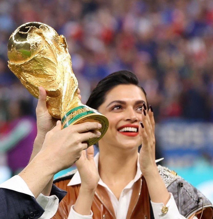 Louis Vuitton on X: Victory Travels in Louis Vuitton. #DeepikaPadukone and  #IkerCasillas presented the ultimate prize in football in a bespoke # LouisVuitton trophy trunk at the #FIFAWorldCup2022 Final. Learn more about  the