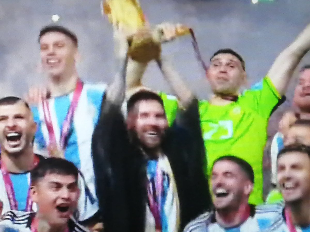 DanielaBiones's tweet photo. Mis respeto para este gran capitán!!!! @Argentina https://t.co/ngIcQsgaDj