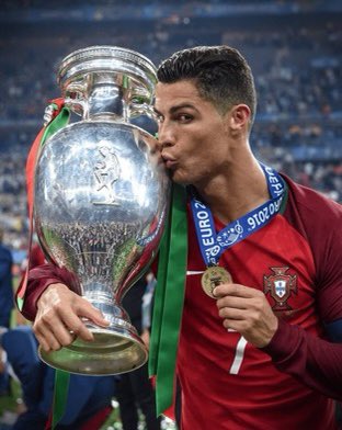 KUSH23TV_'s tweet photo. Footballs GOAT’S… ❤️ https://t.co/qhRE6yZYYb
