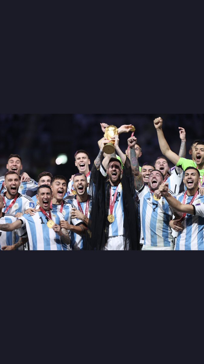 hfk7_'s tweet photo. #FIFAWorldCup #Messi𓃵 الافضل https://t.co/spPyCwl4AW