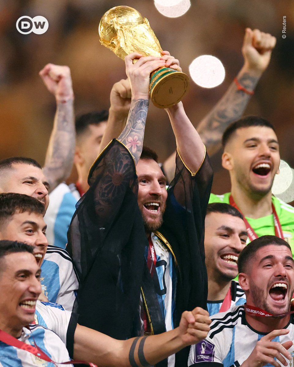 dw_sports's tweet photo. History.

#FIFAWorldCup https://t.co/LsP0kPRmC4