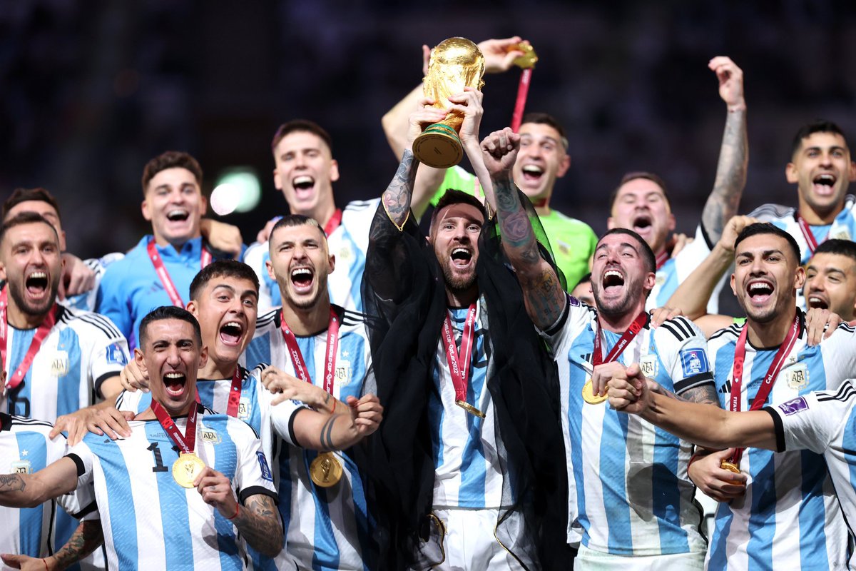 a_nasser243's tweet photo. There is messi 🇦🇷 https://t.co/L5dx8NDsgr