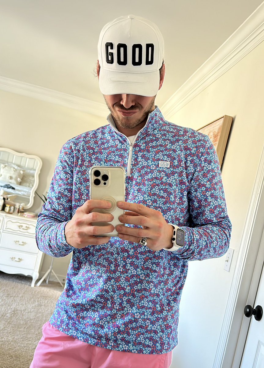 dJoshware's tweet photo. @goodgood_golf What about a beginner with insane drip?👀 https://t.co/dhxXiZEYYy