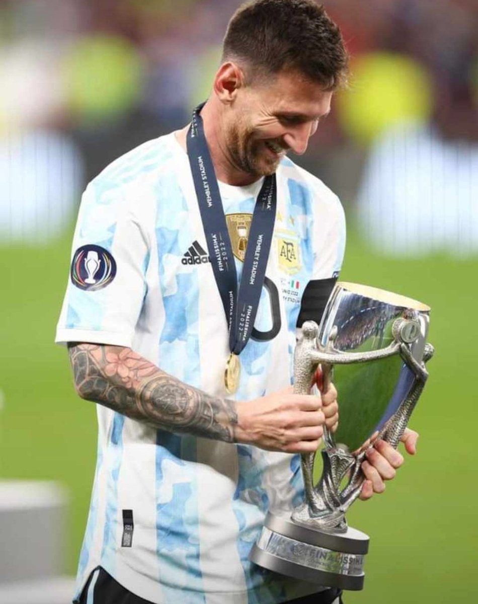 Calu 🇦🇷 tweet media