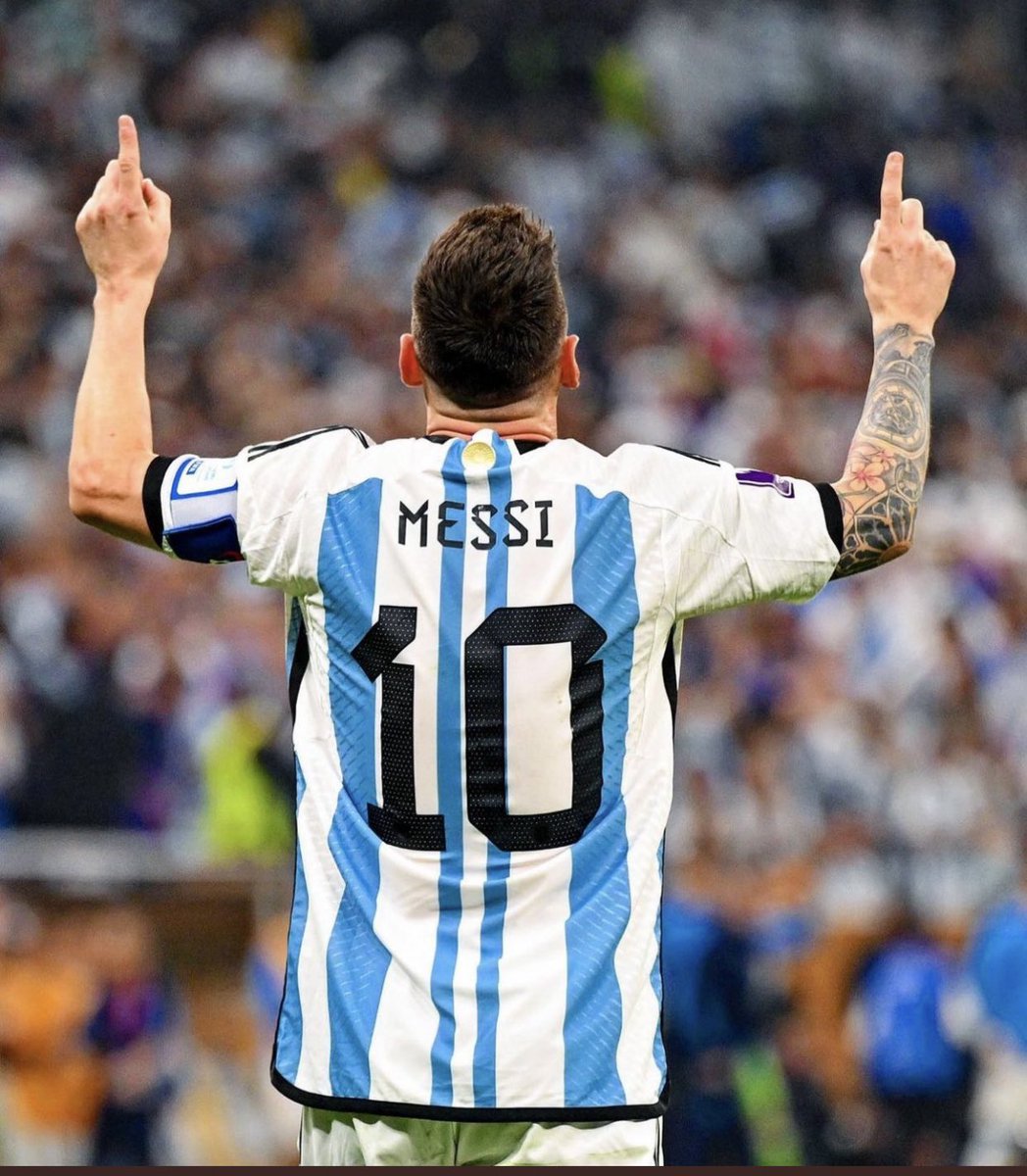 KennyAlmarhtra's tweet photo. THE BEST PLAYER I EVER SEEN. 👑🐐🇦🇷 https://t.co/9iS8J1puqx