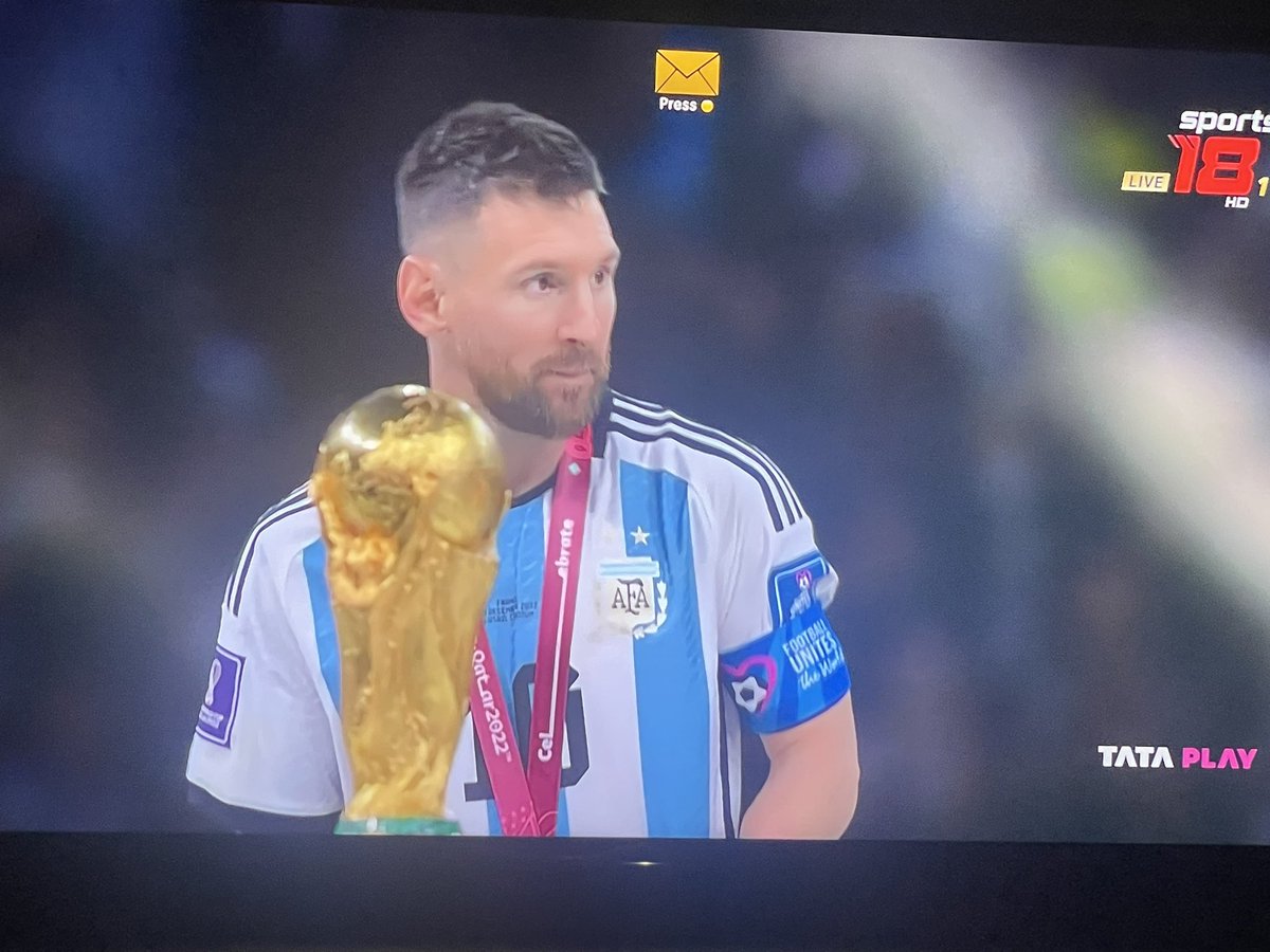 praj9495's tweet photo. #ArgentinaVsFrance What a match!!. #Argentina deserved to win #FIFAWorldCup.#Messi 🐐 one of the greatest player. https://t.co/xv9nPhYeH5