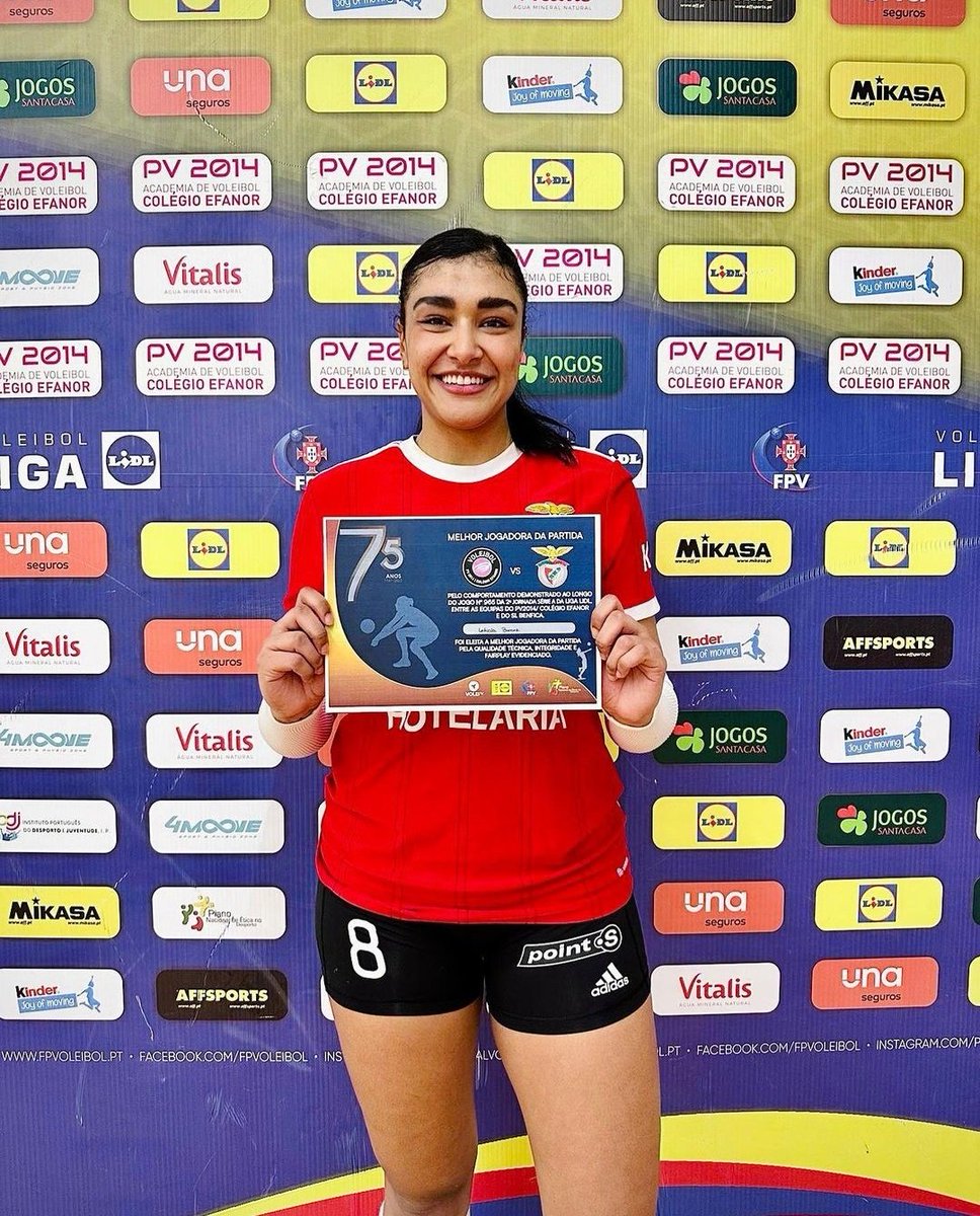 📊 𝟐𝟔 𝐩𝐨𝐧𝐭𝐨𝐬 🦅💥

Senhoras e senhores, <a href="/lebonardi/">Letícia Bonardi</a> ✨

#VóleiBenficaFem #SóHáUmBenfica