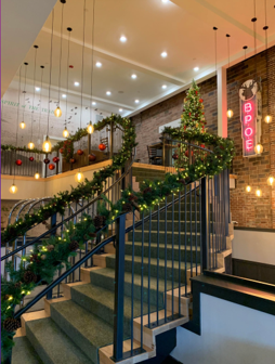 myellensburg's tweet photo. Plan your next trip to Ellensburg and stay a while! Hotel Windrow, for example, is one of many hotels you can choose to stay at when visiting Ellensburg.
Book now at https://t.co/MjCcYTC3Q4
Photos courtesy of: Hotel Windrow.
#myellensburg #hotelwindrow #plantoplay #staylocal https://t.co/RIQp5lefUm