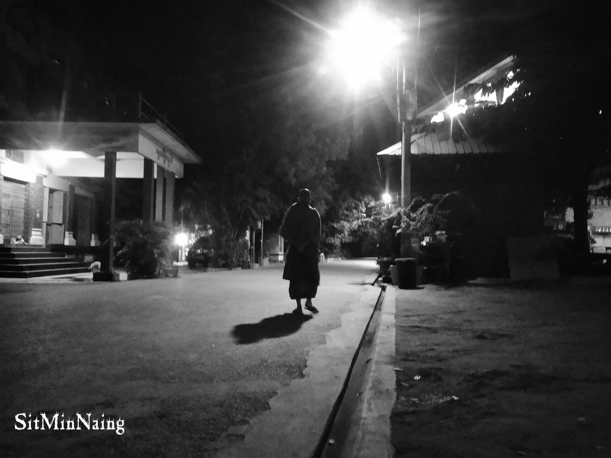 ပရိတ်ရွတ်
မေတ္တာပို
အမ်ွေဝ
ပရိတ္ရြတ္
ေမတၱာပို
အမ်ွေဝ