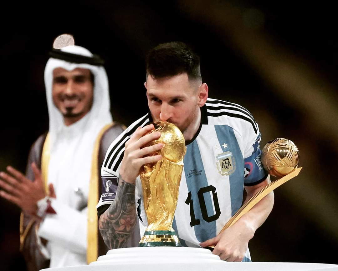 meeseeks00's tweet photo. El mejor de todos los tiempos #Messi𓃵  #GOAT𓃵 #D10S https://t.co/yviBG6MGCU