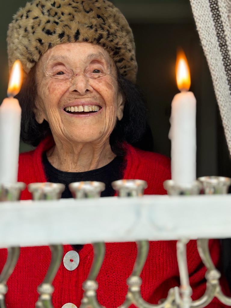 DovForman's tweet photo. “From every human being, there shines a light.”

Holocaust survivors, like my great grandmother Lily Ebert, are powerful lights that shine bright through darkness and guide us, making the world a brighter place.

Wishing everyone a warm &amp; wonderful Chanukah 🍩🕎❤️ https://t.co/kfjMu6PNJl