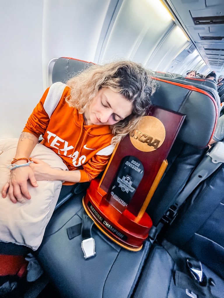 We’re coming home! 🤘 #HookEm