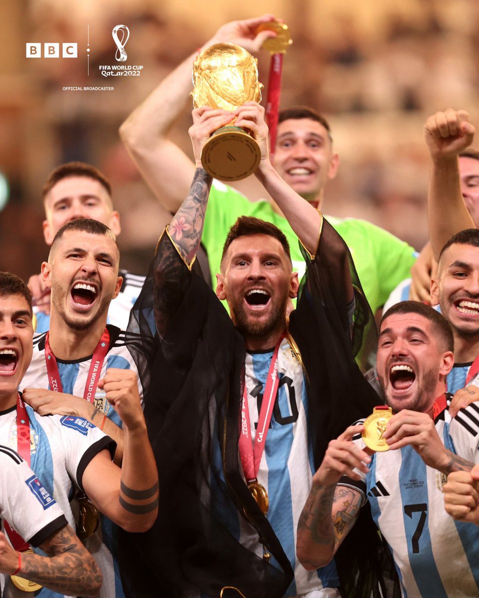 Isaevasasha98's tweet photo. The first vs the last award!
True GOAT! #Messi𓃵 #arg https://t.co/5m0bMCqt8I