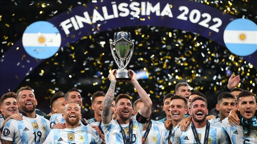vegetto1508's tweet photo. La gran Leyenda "Messi" se Despide como ganador del Mundial 2022
Arriba Argentina, Siempre Arriba 
#ArgentinaVsFrance #Mundial2022 #Latina https://t.co/fN4LoehpCT