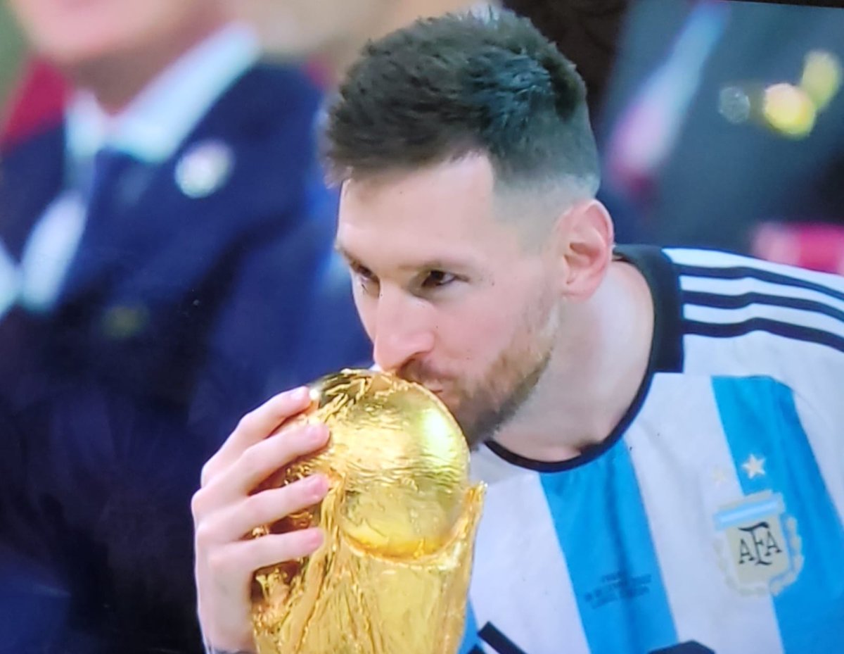 diegobecu's tweet photo. Histórico! https://t.co/gnhKW8ipkQ