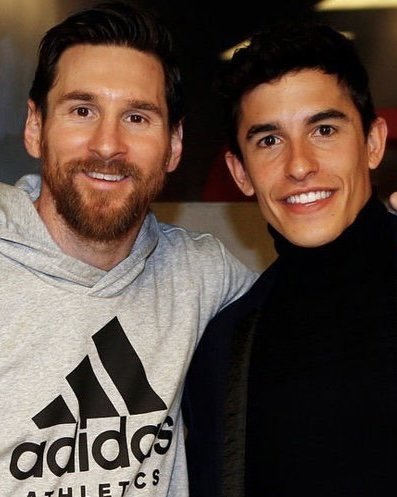 marcmarquez93's tweet photo. 🇦🇷🏆La perseguiste y la conseguiste!! A tus pies Messi!!! Te lo mereces todo ídolo!

FELICITACIONES ARGENTINOS 🇦🇷👏🏼 https://t.co/S8aVpnQibE