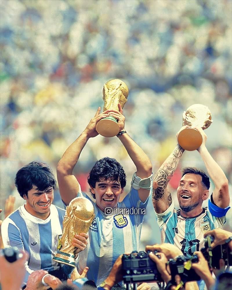 78 Kempes
86 Maradonna
2022 Messi 

#WM2022 
Bu kupa sana gelsin Atom KARINCA #Maradona 
#Argentina 
#Messi𓃵