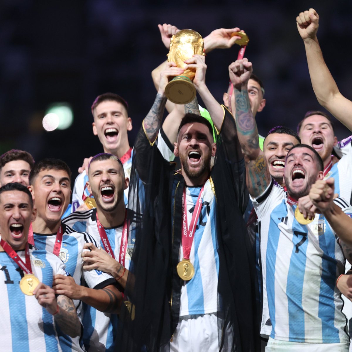 estebanbullrich's tweet photo. Teníamos con que!!! Somos campeones del mundo!!! Vamos Argentina carajo!!! 🇦🇷🇦🇷 https://t.co/OucJy70Z7g