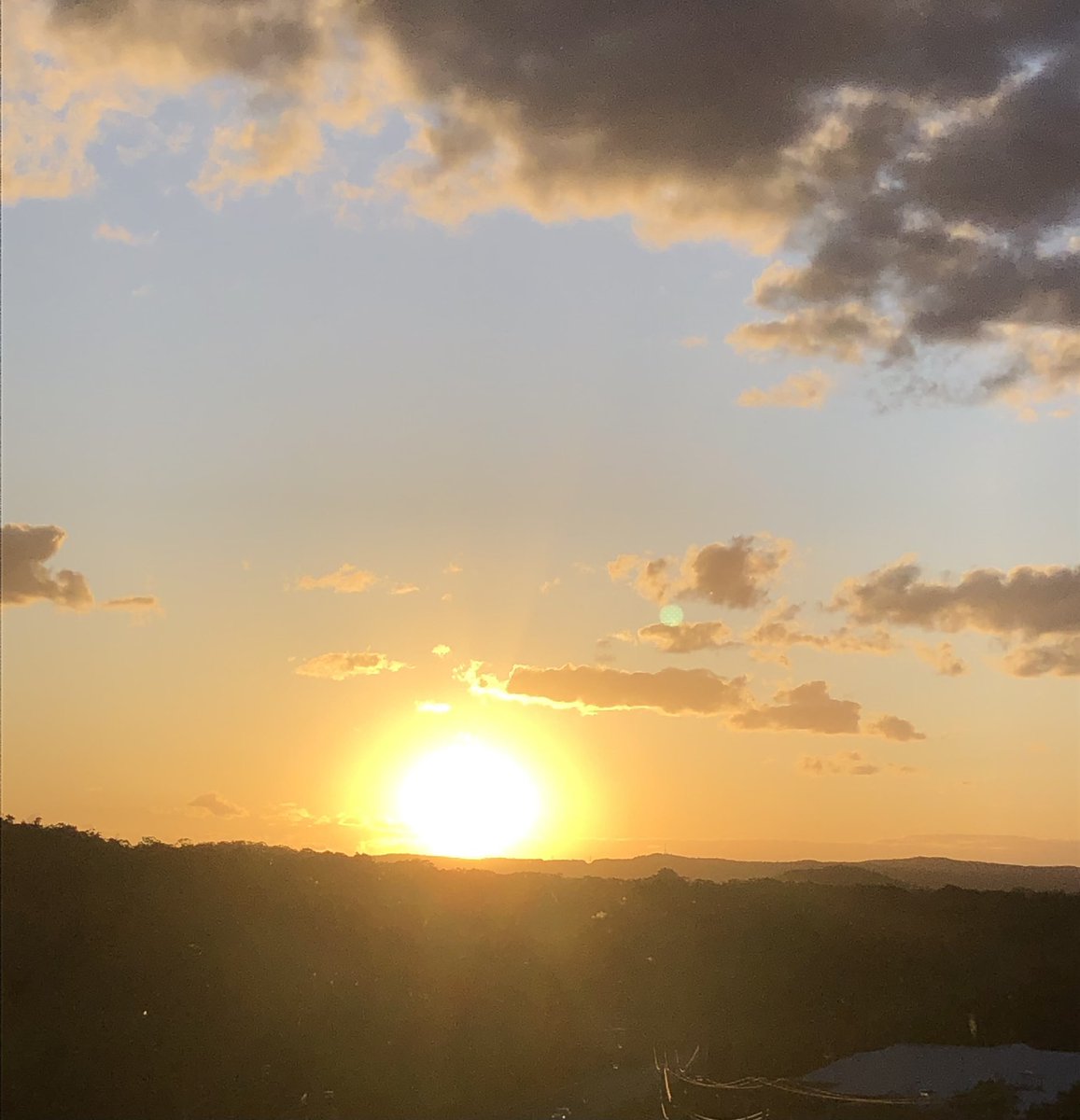 Jo7StarLight's tweet photo. @StokesNeuro Your tweet just appeared, wishing you a safe journey filled with peace while you are surrounded by love🧡👃 https://t.co/zqA6Z4b2it