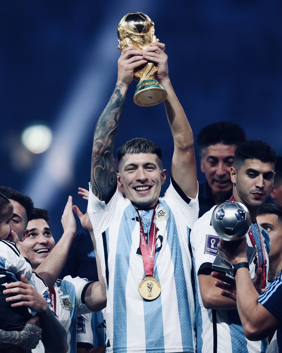 ManUtd's tweet image. L I C H A 🏆