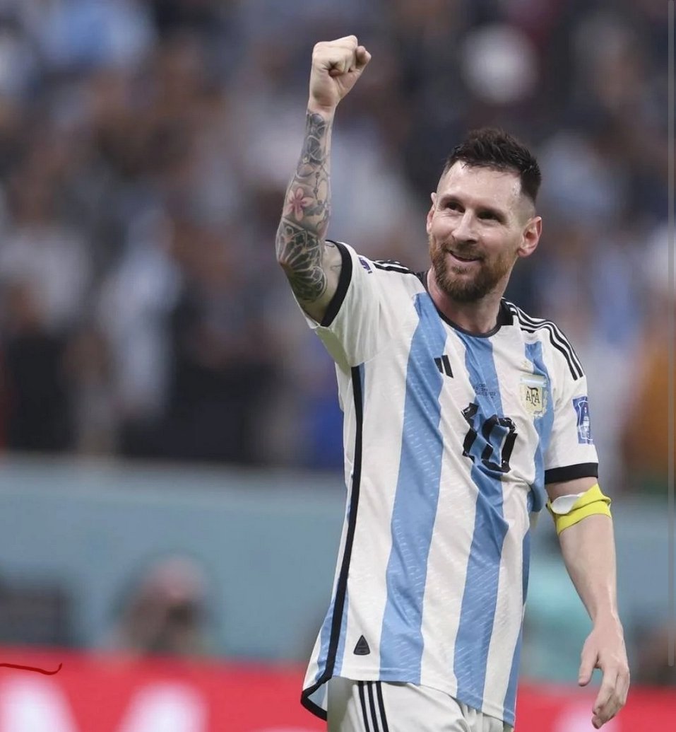 Le foot a un nouveau #championdumonde : l'#Argentine ! Vive le #foot. Bravo au #Qatar #coupedumonde2022 #Qatar2022