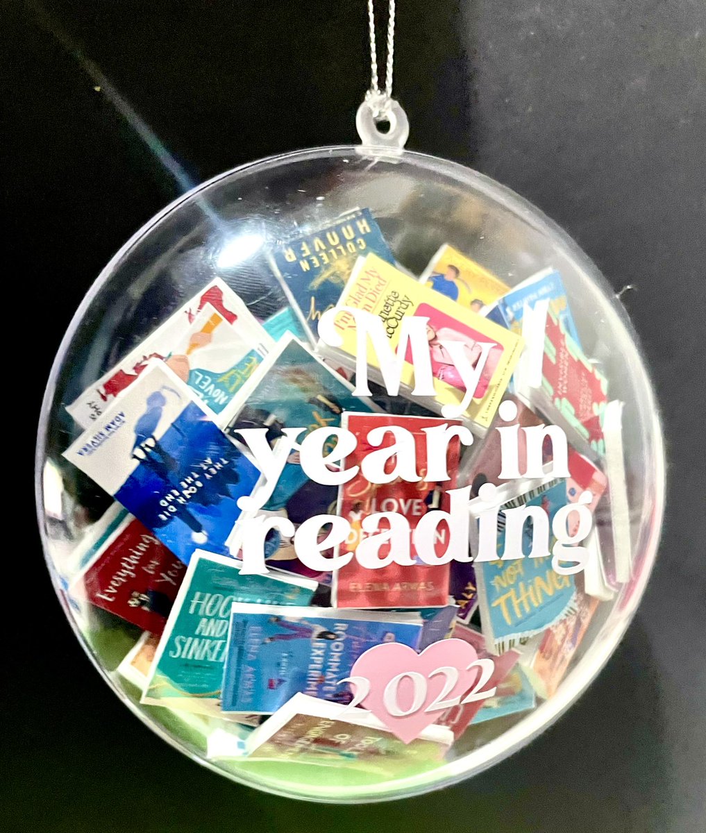 L A U R A 🌍 tweet media