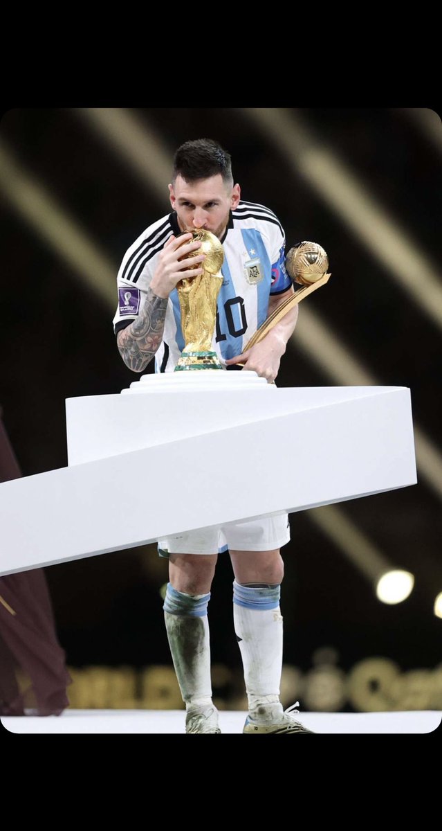 الافضل 🥺💙🤍🤍🐐
#الارجنتين_فرنسا #ميسي