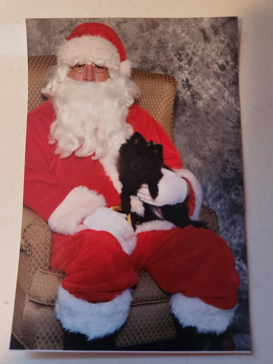 Merry Christmas  everyone! 
Moms found my 1st Santa picture. 🎄 <a href="/TheJimCornette/">Jim Cornette</a> <a href="/StaceyCornette/">Mrs.Corny</a>