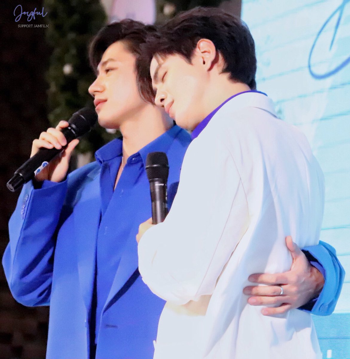 sosave_me's tweet photo. กรรมการอึ้งมากรูปนี้ #แจมฟิล์ม https://t.co/3uY7kYtgXw