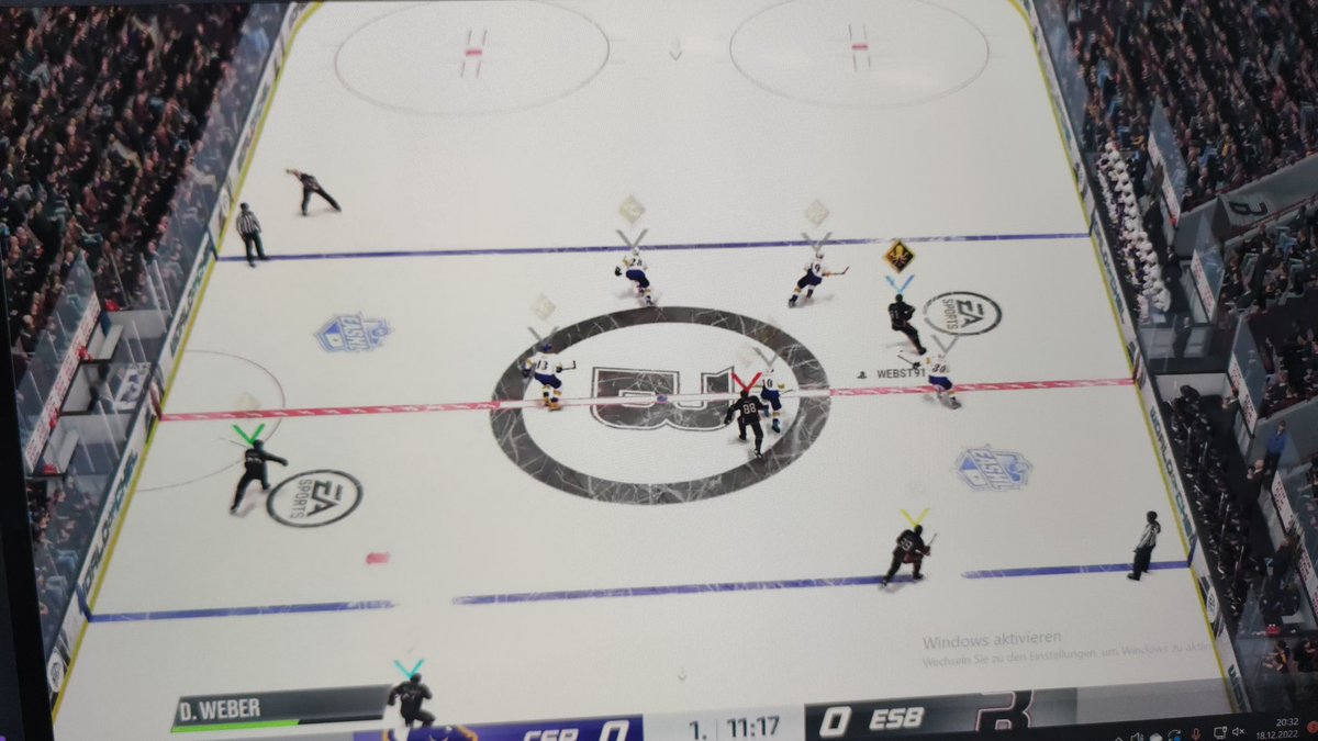 Wir sind im Warm-Up 🔥 Und sind ab 20.45 LIVE auf Twitch mit <a href="/caschthi/">Casper Thiriet</a> 👀💯

twitch.tv/ehcbaselesports