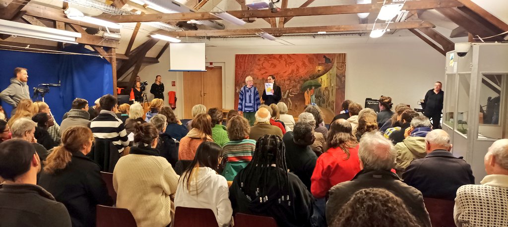 ATD_Europe's tweet photo. Tonight at the @ATD4thWorld @ATDQMInt International Centre in @Pierrelaye95 @valdoise @iledefrance, a group of volunteers are performing for the first time the musical #WhereAreYouGoing? A one year project with its finale on #MigrantsDay.
#Stand4Migrants
#StandUp4HumanRights https://t.co/01XDWURAhm