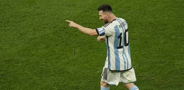 CallaVillar's tweet photo. Messieur.
@Ieomessiok #Messi @Argentina #Argentina #WorldCup2022 #FinalWorldCup2022 #FinalCopaDelMundo https://t.co/jNTnAp94s6