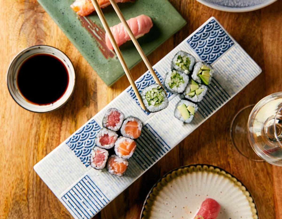 lambadaestudio's tweet photo. Saku Izakaya Madrid ya tiene web responsive y unas fotos riquísimas de sus platos. Decidimos diseñar algo sencillo pero muy visual para transmitir los valores de artesanía y tradición japonesa 
#diseñoweb
#kitdigital
https://t.co/xcXW1jvXeH https://t.co/aL8uSgQutS
