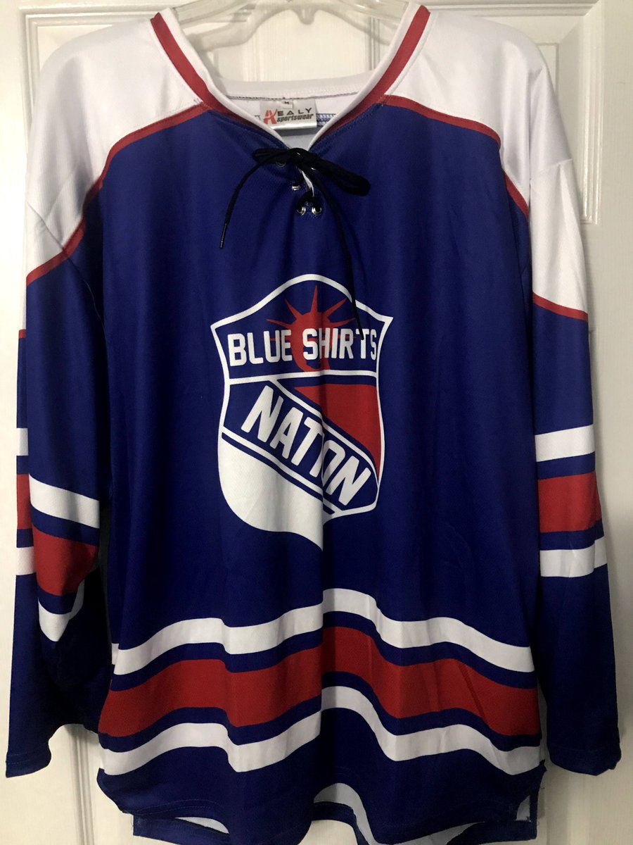 NYRangerFanclub's tweet photo. 🚨GIVEAWAY!🚨

To Enter:

🟦RETWEET
🟥FOLLOW

We will give this Jersey away if Foxy🚨on the PP tonight vs Chicago #NYR https://t.co/8ah4ACopUu