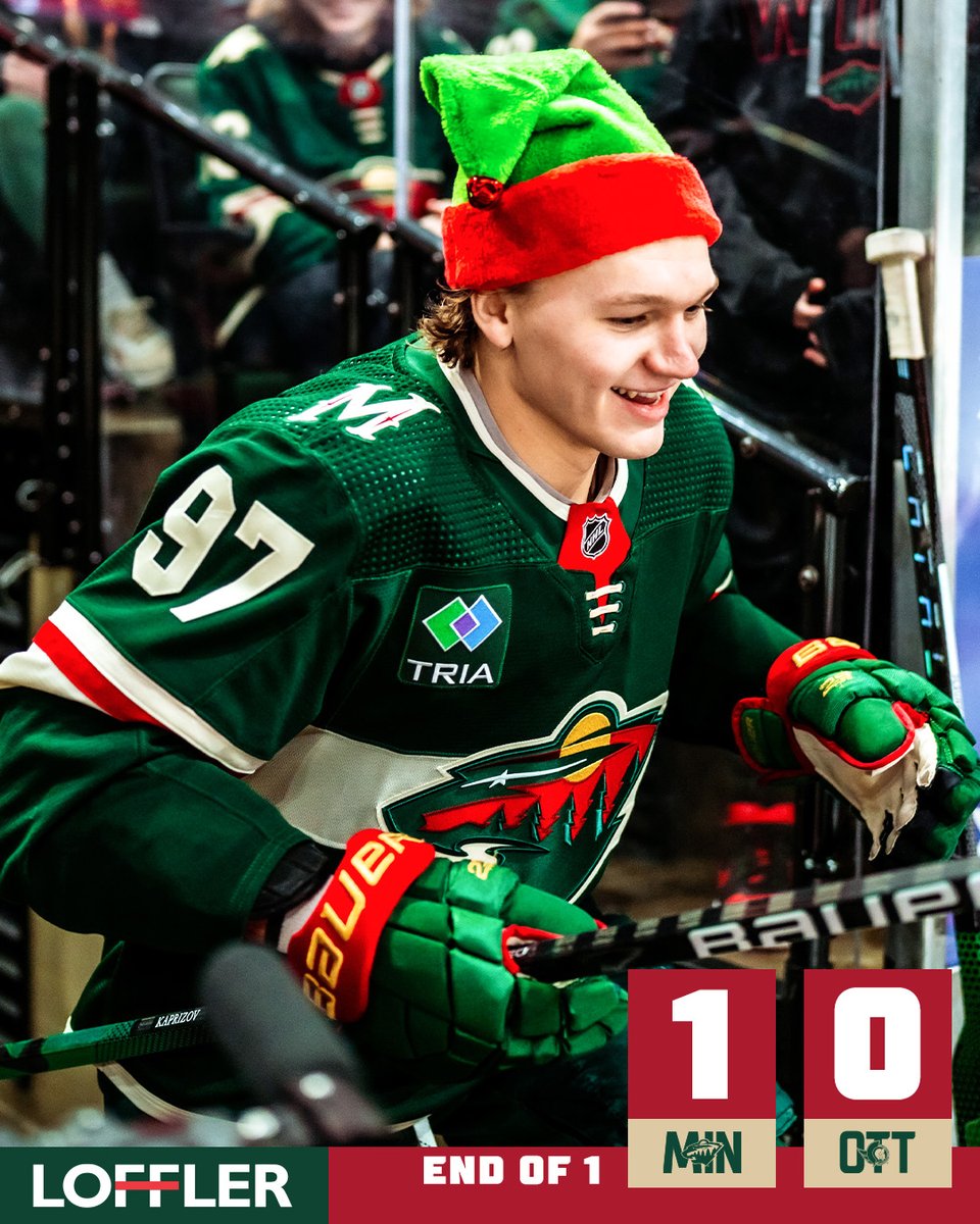 mnwild's tweet photo. What a Thrilling way to start a Sunday! 🎄

#mnwild x @Lofflercos https://t.co/oDUcwwawQf