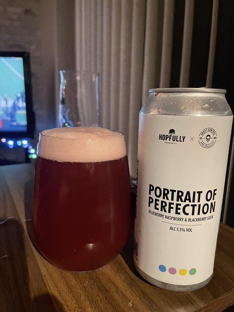 Crowley190's tweet photo. Day 18/24 ✅, @craftcentral can’t baet a fruity sour @hopfullybrewing #cccraftvent https://t.co/QANrQYuQZb