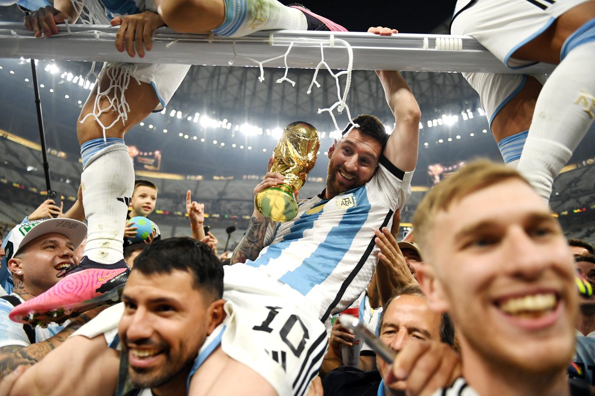 fifaworldcup_es's tweet image. LOCURA 🇦🇷