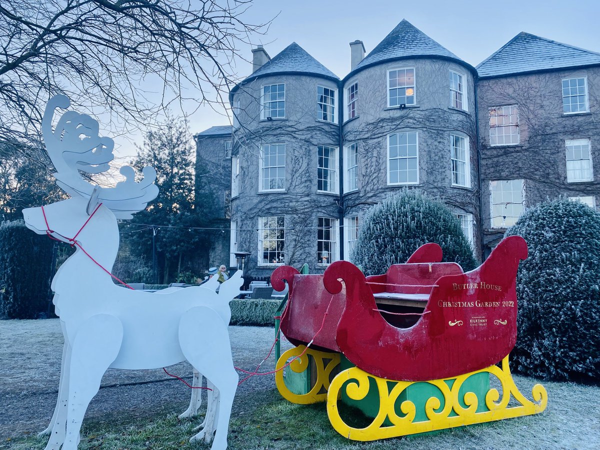 EllieKa66133452's tweet image. Festive #ButlerHouse #Kilkenny #oneweektoChristmas