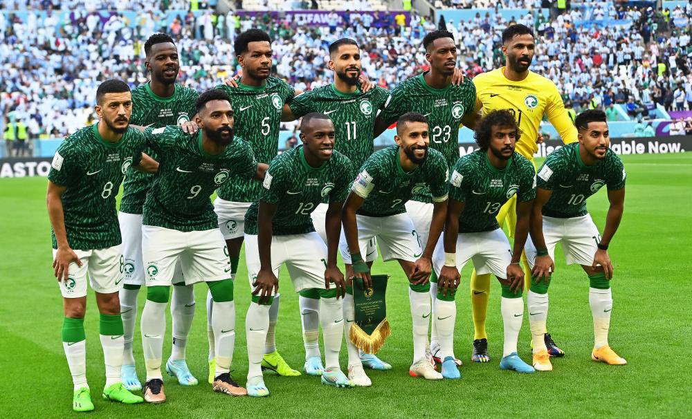 raeid2's tweet photo. انتم من غلب بطل كأس العالم .  الارجنتين لعب43 مباره بدون هزيمه حقق خلالها كأس كوبا امريكاء وكأس العالم لم ينهزم الا مباره واحده امام المنتخب السعودي العظيم https://t.co/dFY0vkeEL6