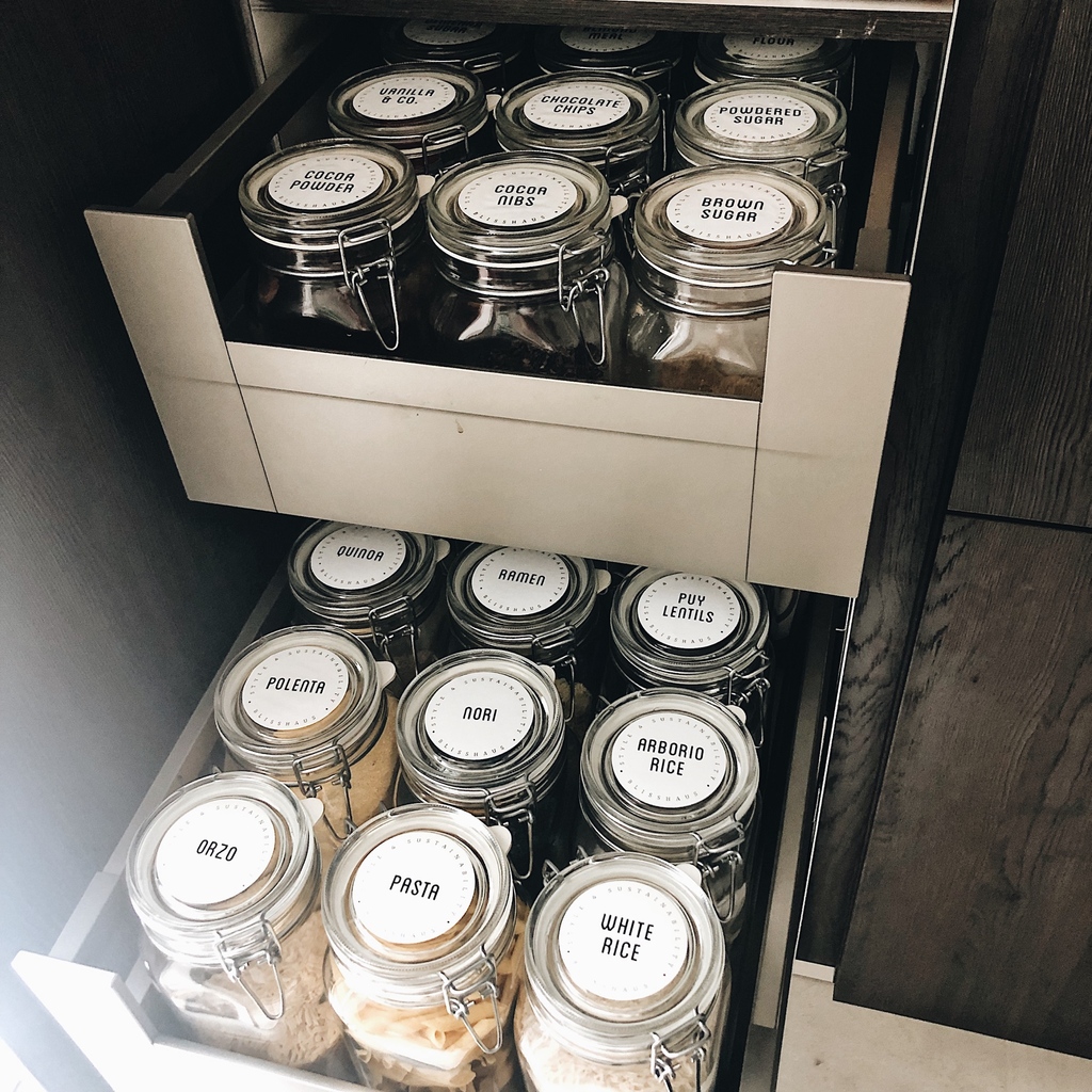 Give yourself the gift of a ZEN kitchen in 2023

YOU deserve beauty and order
The planet deserves saving

Plus, you'll save $ because your food will stay fresher longer

#Blisshaus jar for the win!

Pretty #pantrywithapurpose
#plasticfree 

Style meets sustainability