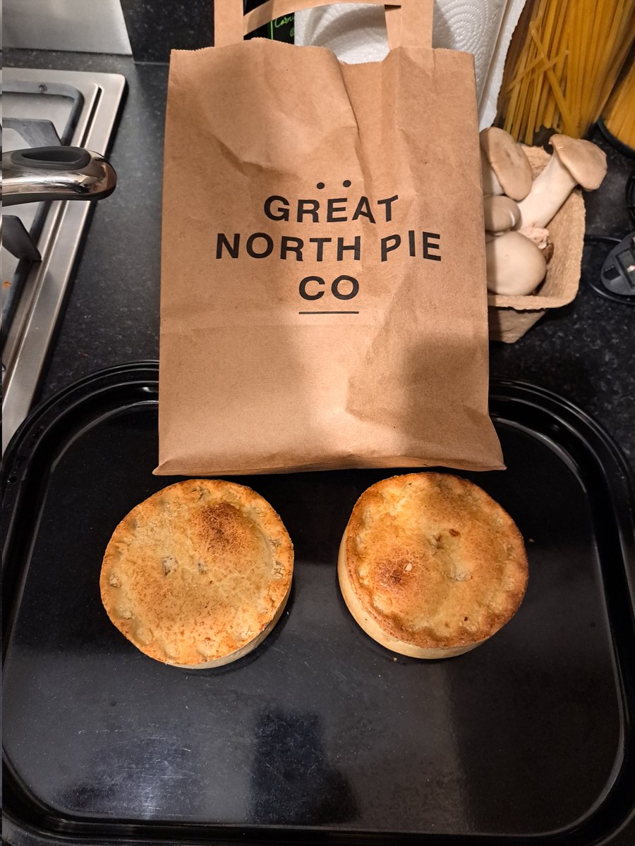 Cracking pieage from Macc trecle Market today <a href="/GreatNorthPieCo/">Great North Pie Co</a>
