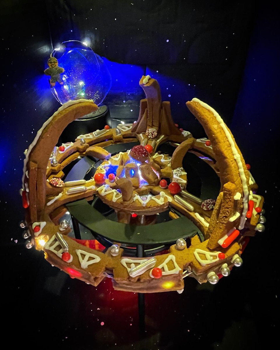 evieengland's tweet photo. After the end of our @7thRule re-watch of #Deepspacenine made a last minute decision to make a kitschy gingerbread inc.Nog &amp; Jake runabout &amp; timeless prophet @IraStevenBehr to honour this legendary show!

Have a wonderful deep space nine everyone!

Disclaimer:I did use a stand! https://t.co/JNsBg3Z8AC