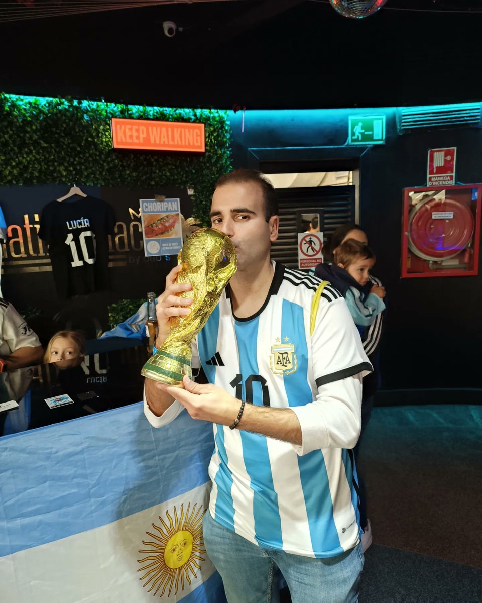 davidmmfcb's tweet photo. Ya es tuya Leo !!!🇦🇷🫶🥰 https://t.co/kPUKEmfRhz