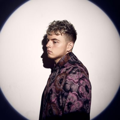 #MusicOfTheMonth #MOM
#MadeOne <a href="/iamtherealak/">AK</a> x <a href="/ESPN/">ESPN</a> all December

open.spotify.com/playlist/414Y8…