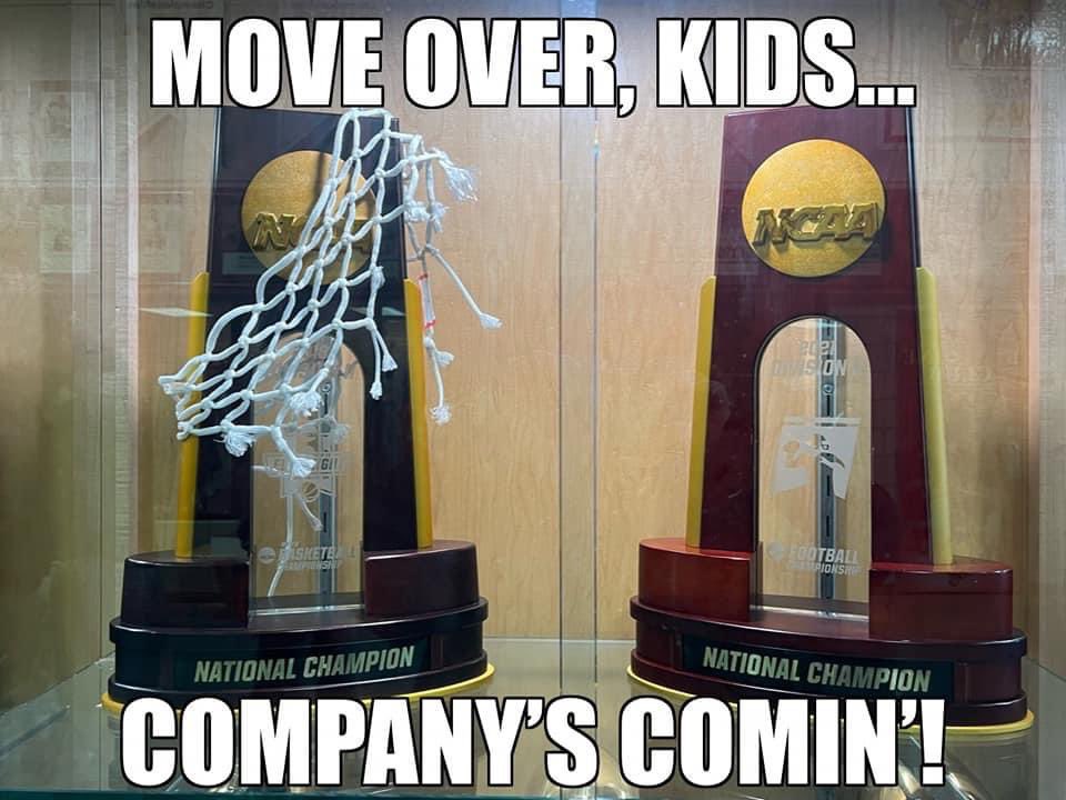 ferrisathletics's tweet photo. What a great time to be a Bulldog! National Champs! https://t.co/4dcpf4H4kv