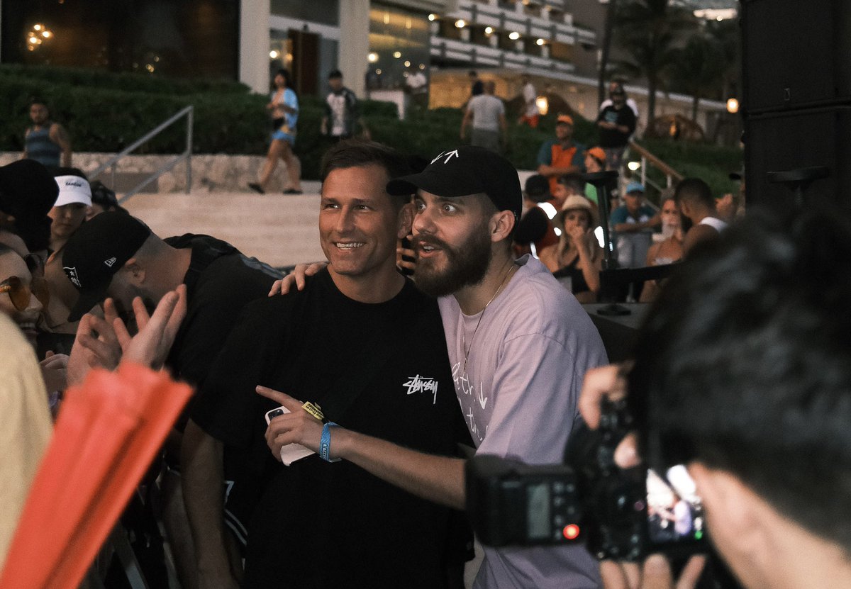 caption this…  <a href="/kaskade/">Kaskade</a>