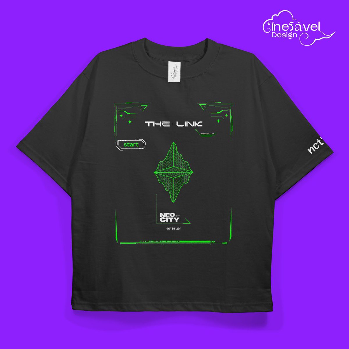 InefavelDn's tweet photo. Tour do NCT aqui no Brasil, idealizei essa camisa com uma pegada mais futurista que é a cara do NCT, a Neo City no meio e as coordenadas de São Paulo, nossa neozone em janeiro.

Cadê as nctzen que amo o estilo oversize? 

#NCT127_NEOCITY_THE_LINK #NCT127NOBRASIL https://t.co/jakS3GAlFO